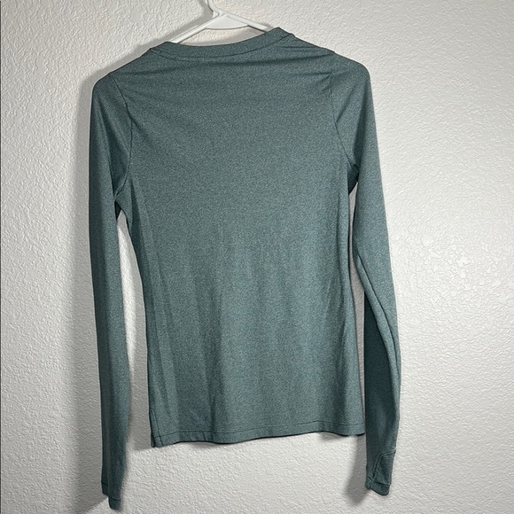 Athleta Green Half Button Up Top XS - Picture 6 of 6